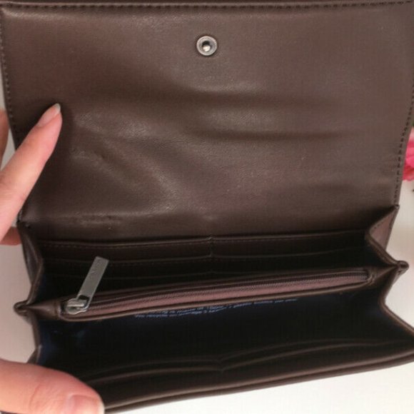 Matt and Nat Vera Wallet - Soil - Picture 3 of 3